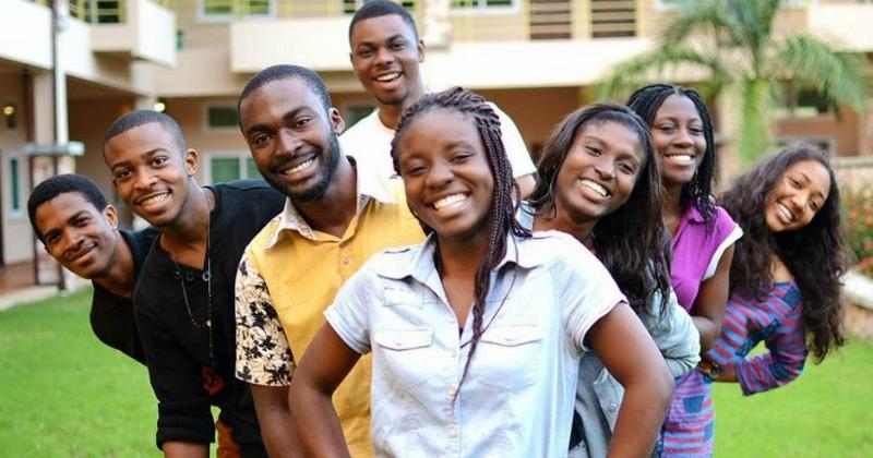 Maximizing Engagement with Efficient Social Media Content